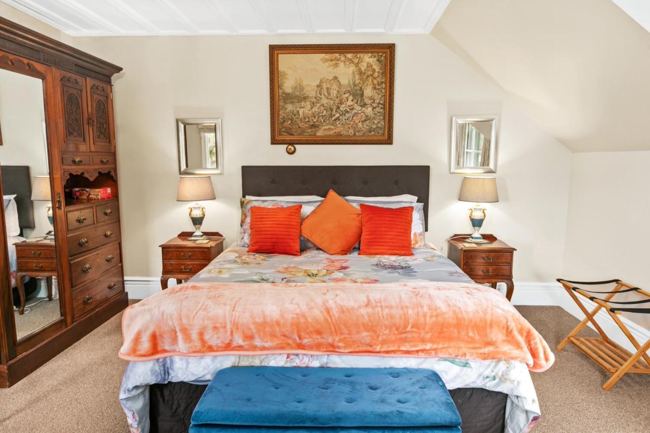 Ashcott Homestead Bed & Breakfast Takapau Exterior photo