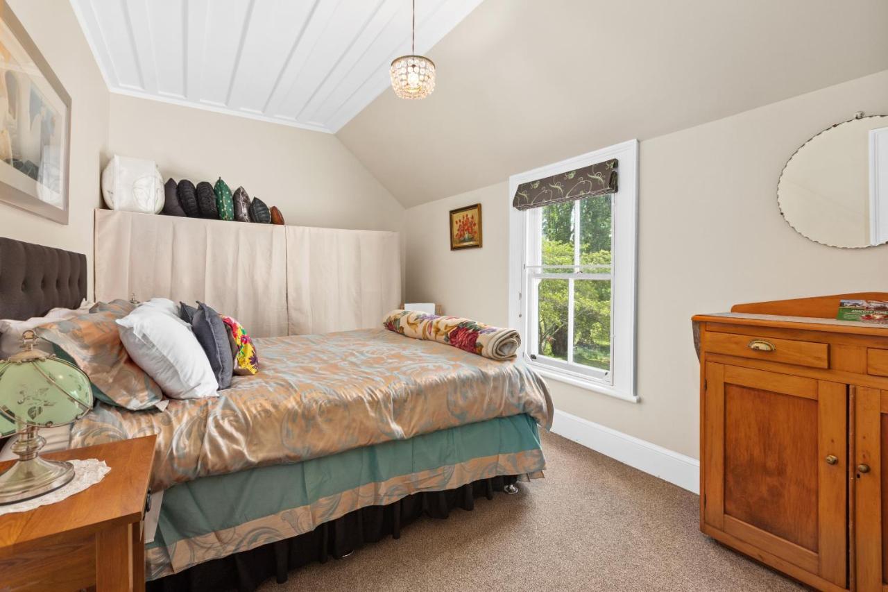 Ashcott Homestead Bed & Breakfast Takapau Exterior photo